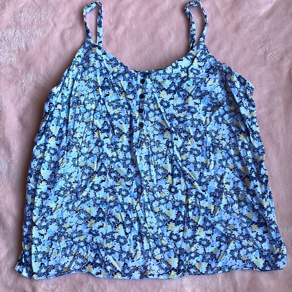 Old Navy like-new tank